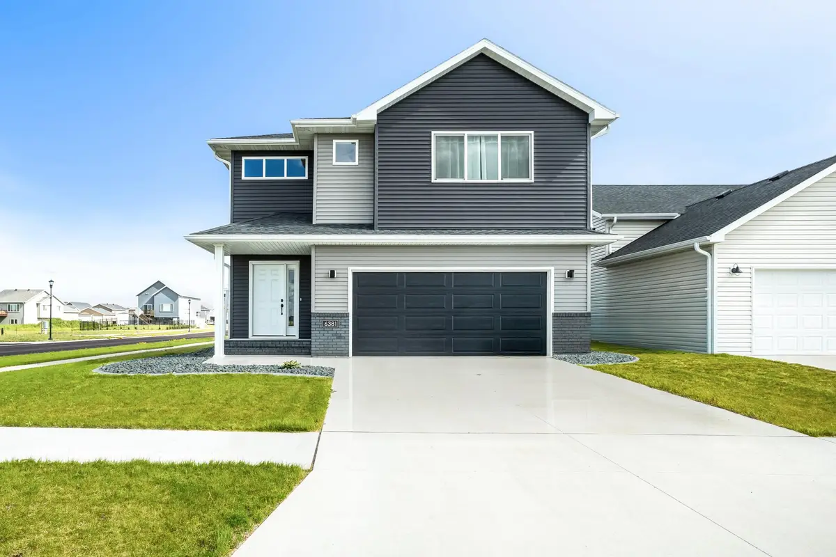 6381 Saint Ann Avenue, Horace, ND 58047 - #1