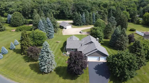 3159 146 Avenue Ne, Ham Lake, MN 55304