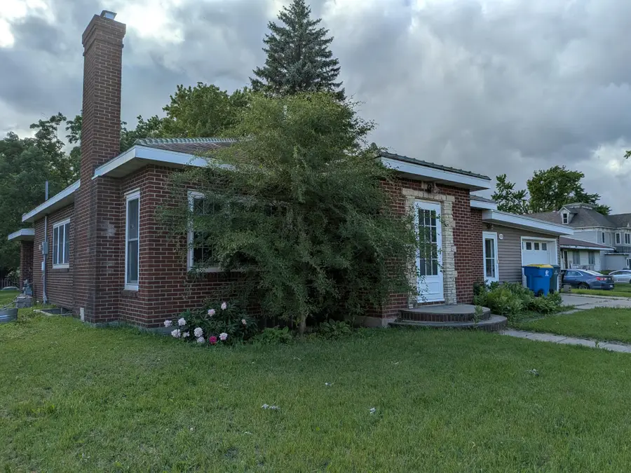 705 Marshall Avenue, Henning, MN 56551 - #2