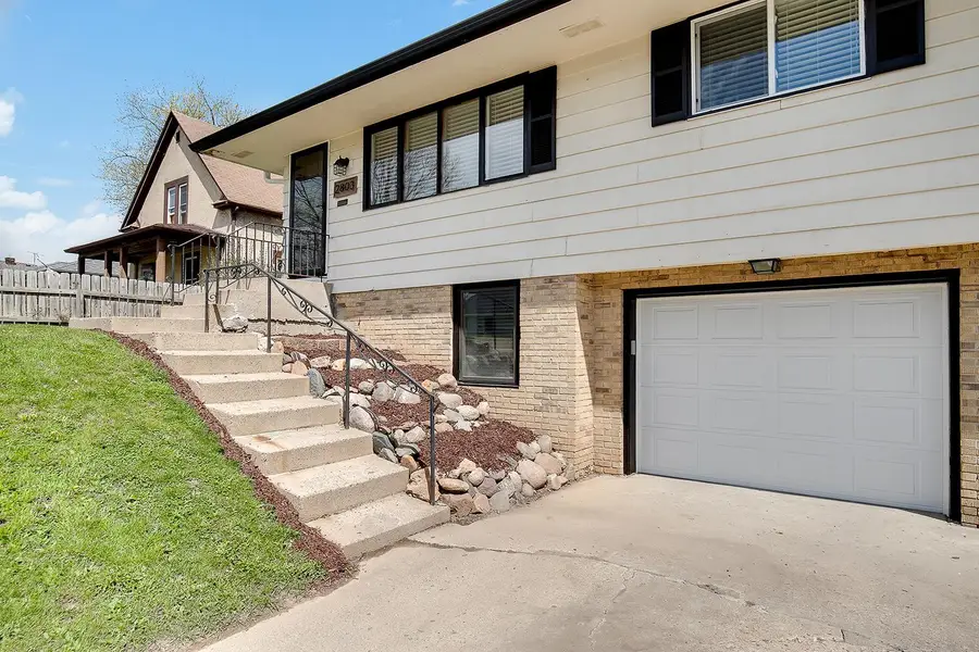 2801 Lincoln Street Ne, Minneapolis, MN 55418 - #2