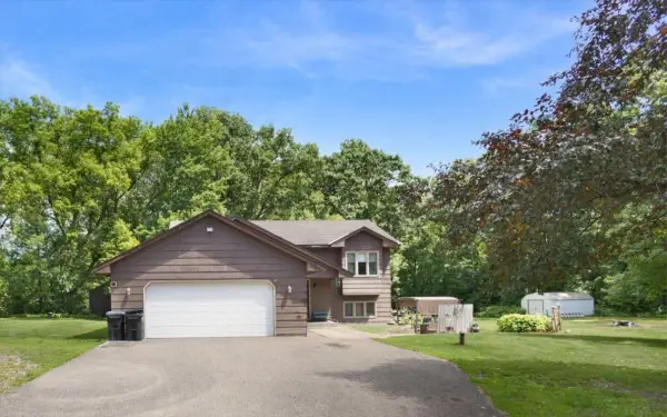 22071 Juniper Street Nw, Cedar, MN 55011