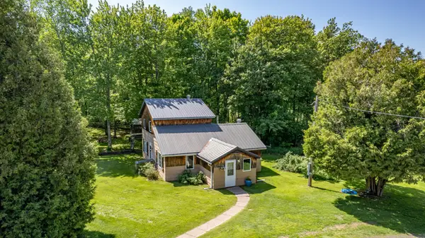 7211 S State Road 35, Foxboro, WI 54836