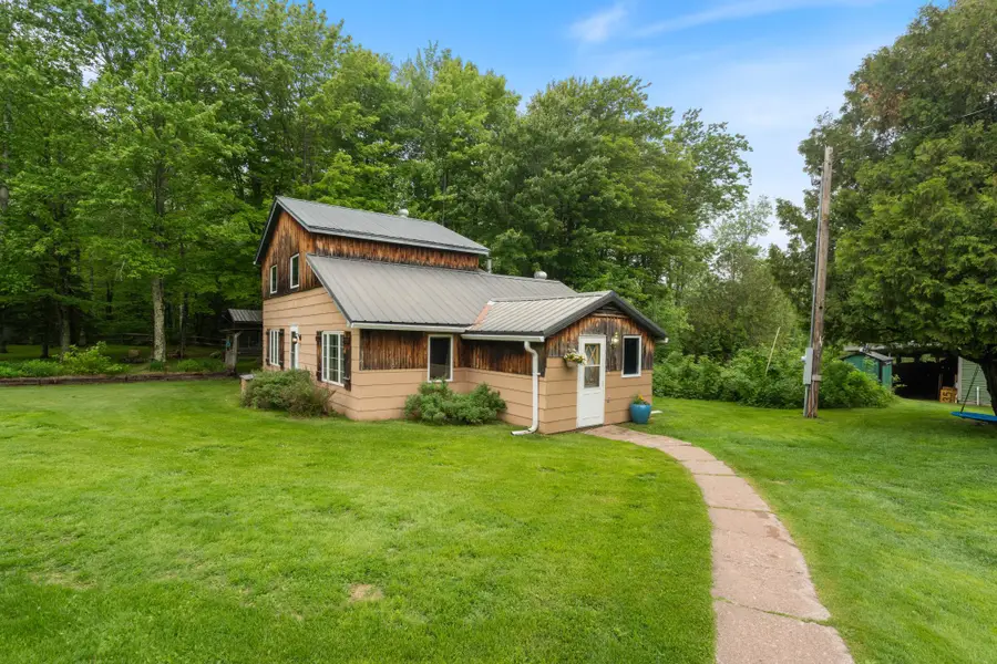 7211 S State Road 35, Foxboro, WI 54836 - #2
