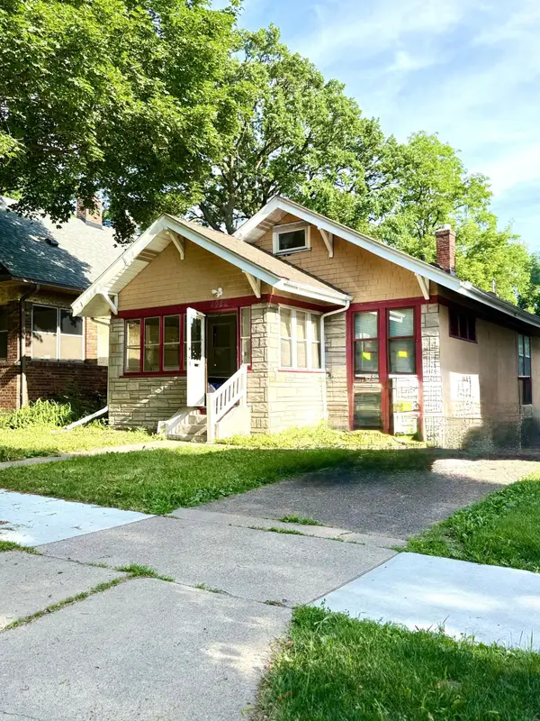 1022 Wakefield Avenue, Saint Paul, MN 55106