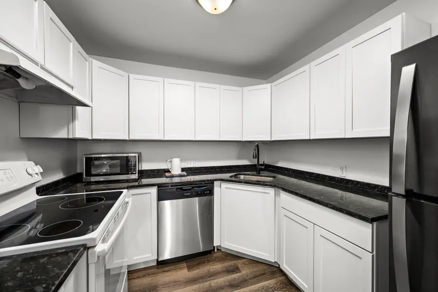 350 Shelard Parkway #106, Saint Louis Park, MN 55426 - #3