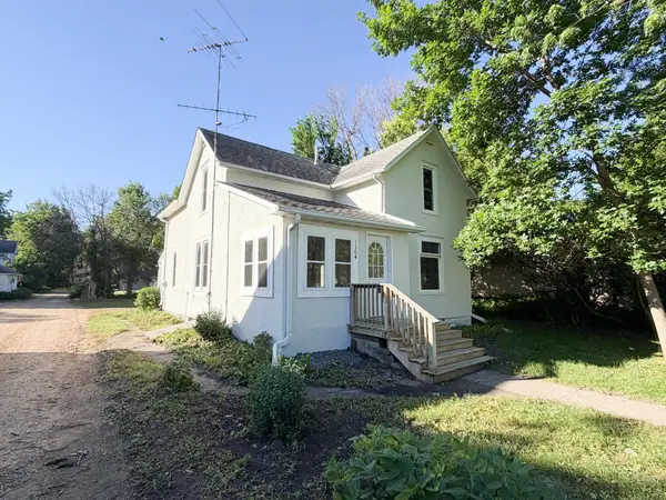 1304 3rd Avenue, Worthington, MN 56187