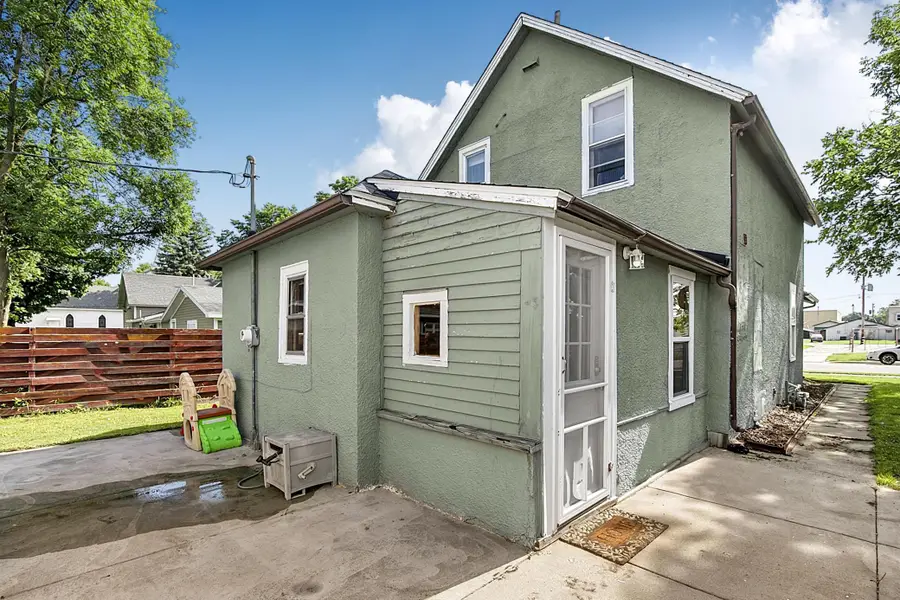 251 Church Street N, Eden Valley, MN 55329 - #3