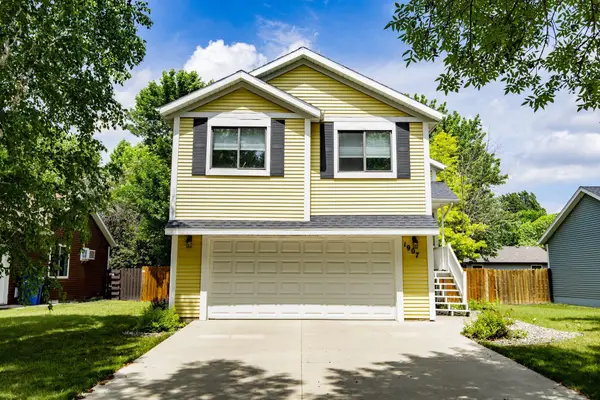 1907 27th Avenue S, Fargo, ND 58103