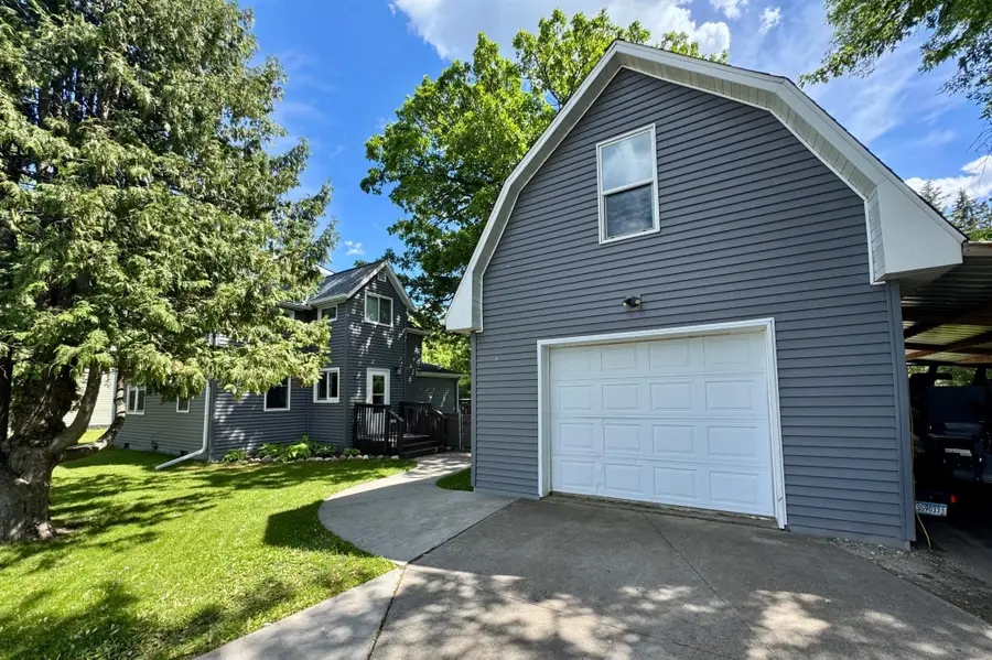 404 Elk Street Nw, Warroad, MN 56763 - #2