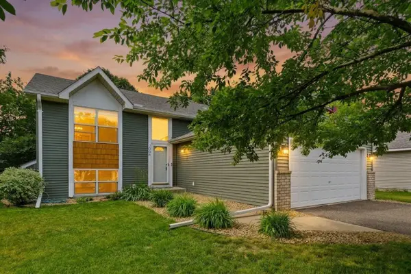 7066 159th Street W, Apple Valley, MN 55124