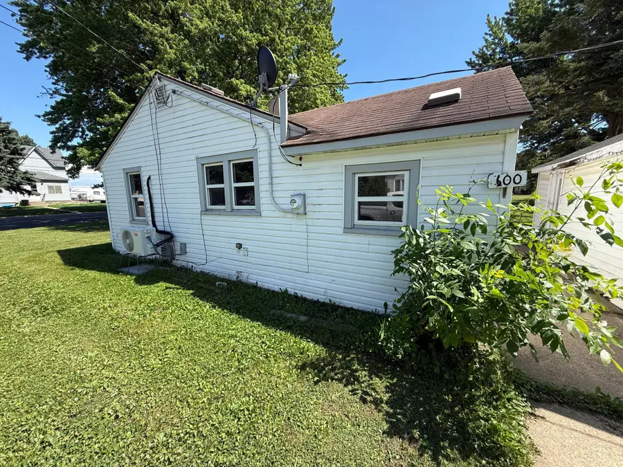 600 2nd Avenue Se, Hayfield, MN 55940 - #3