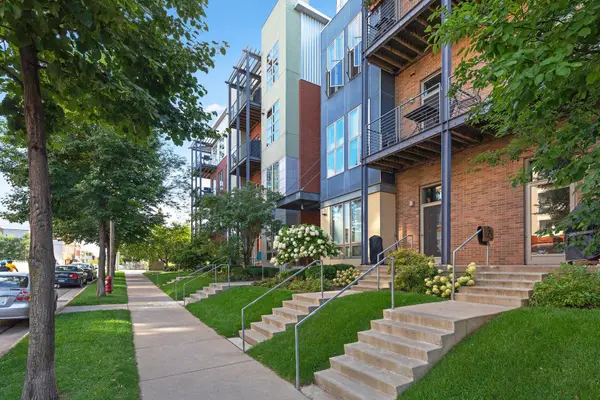 2840 Bryant Avenue S #E303, Minneapolis, MN 55408