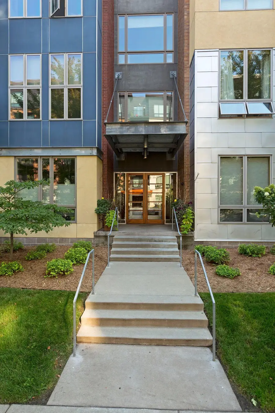 2840 Bryant Avenue S #E303, Minneapolis, MN 55408 - #2