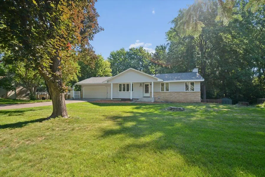 300 Quaker Lane N, Plymouth, MN 55441 - #3