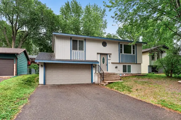 10541 Unity Street Nw, Coon Rapids, MN 55433