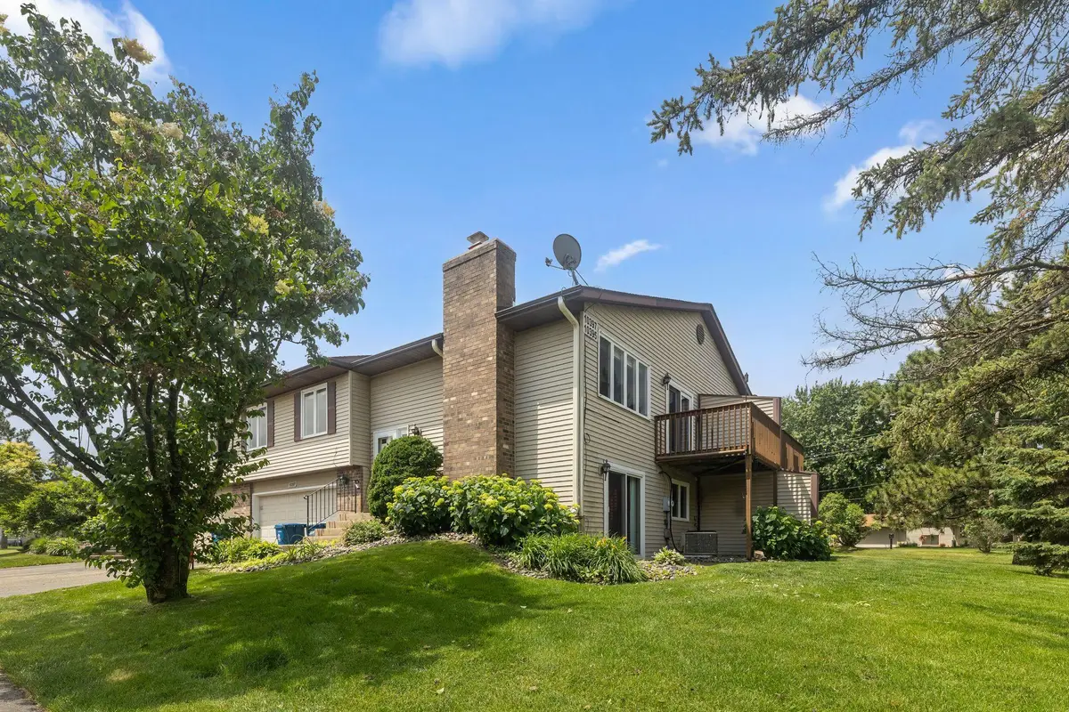 10397 Balsam Lane, Eden Prairie, MN 55347 - #1