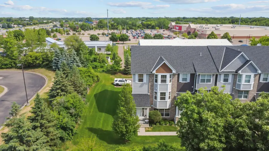 11920 Emery Village Drive N, Champlin, MN 55316 - #2