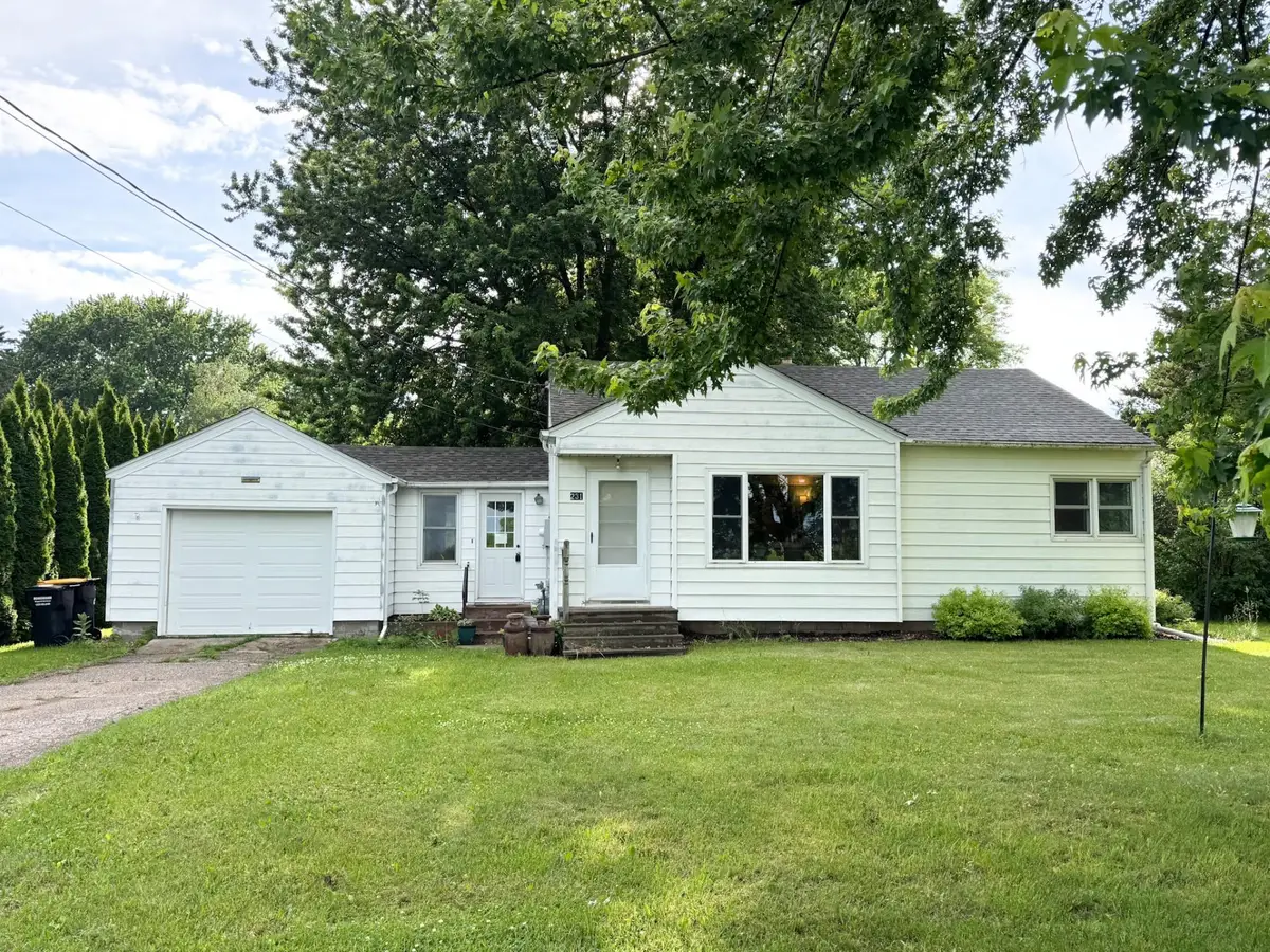 231 4th Street, Holdingford, MN 56340 - #1