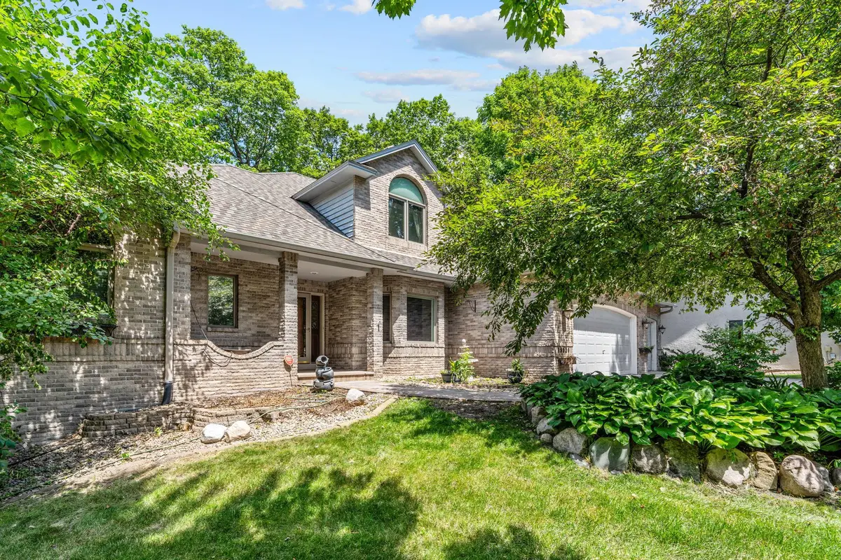 15920 37th Avenue N, Plymouth, MN 55446 - #1