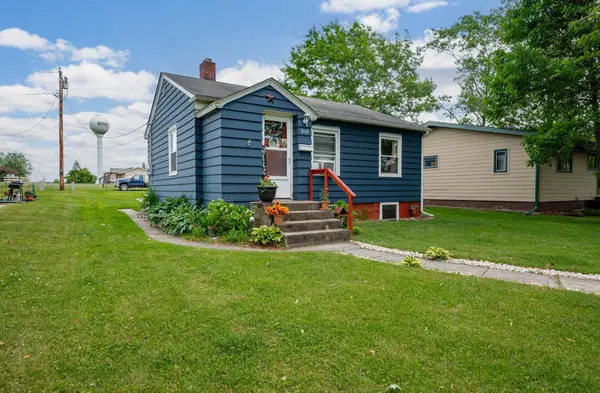 309 8th Avenue, Bovey, MN 55709
