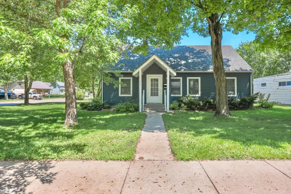 228 N Gilman Avenue, Litchfield, MN 55355