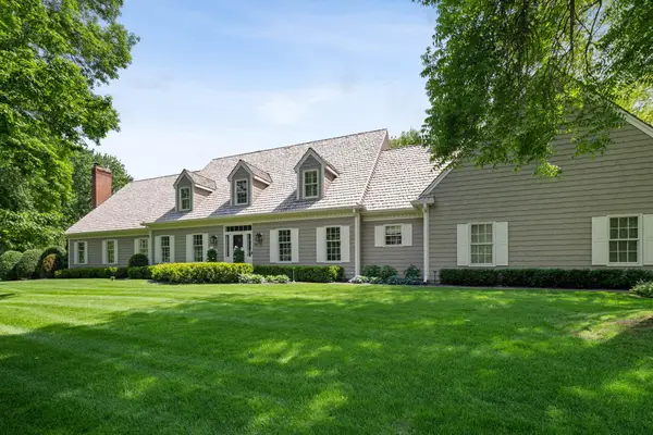 235 Hollander Road, Wayzata, MN 55391