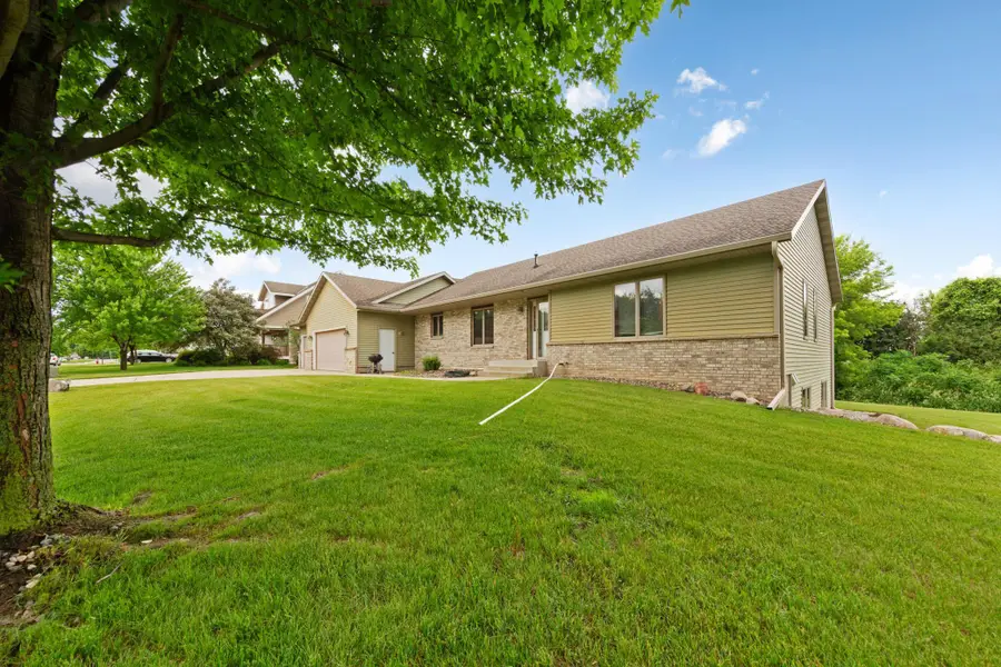 1555 Greenleaf Road, Owatonna, MN 55060 - #2