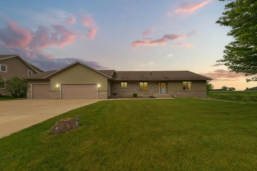 1555 Greenleaf Road, Owatonna, MN 55060 - #3
