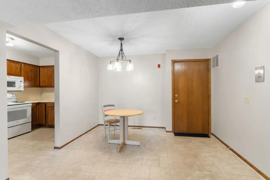 4165 Hilltop Point #105, Eagan, MN 55123 - #3