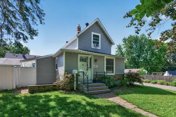 1061 Ohio Street, West Saint Paul, MN 55118