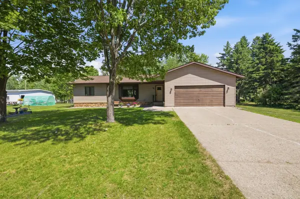 31094 Pine Street, Pequot Lakes, MN 56472