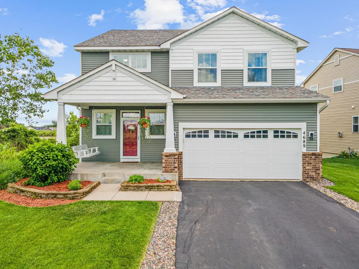 4689 Heritage Parkway N, Hugo, MN 55038 - #1