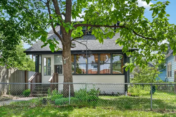 2909 14th Avenue S, Minneapolis, MN 55407