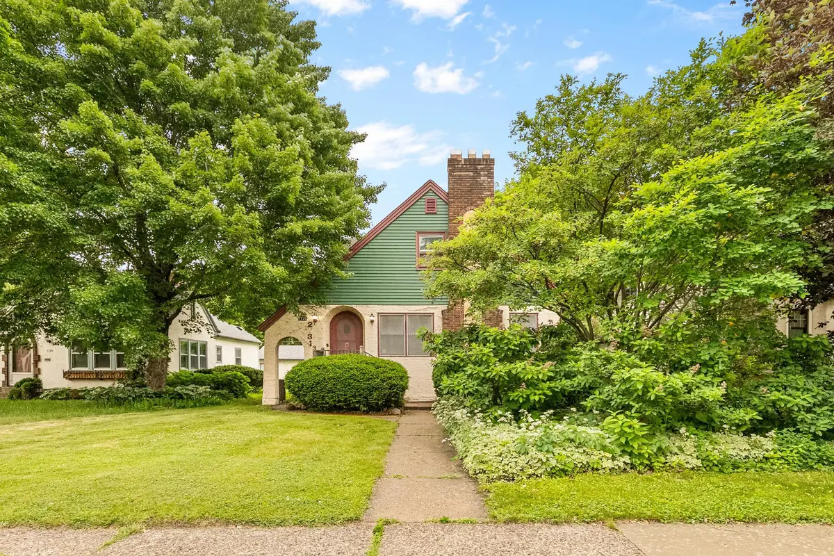 2731 Cleveland Street Ne, Minneapolis, MN 55418 - #1