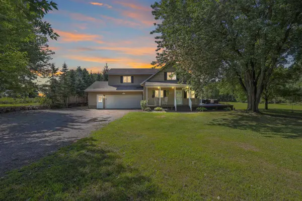 2761 90th Street Ne, Monticello, MN 55362