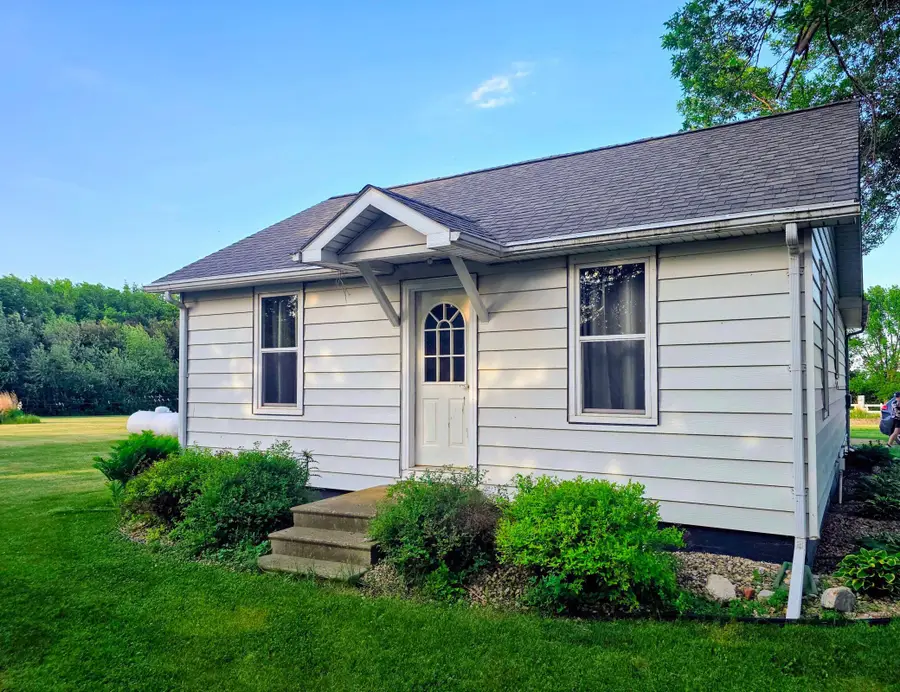 1760 110th Avenue, Pipestone, MN 56164 - #2