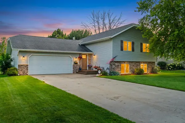543 Morning Drive, Owatonna, MN 55060