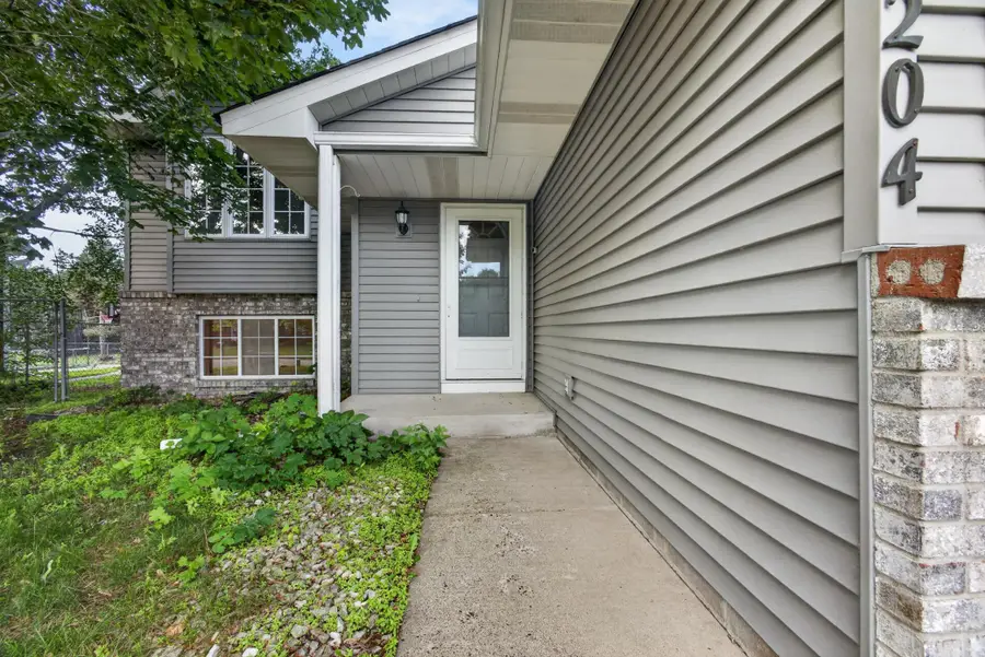 1204 123rd Avenue Ne, Blaine, MN 55434 - #2