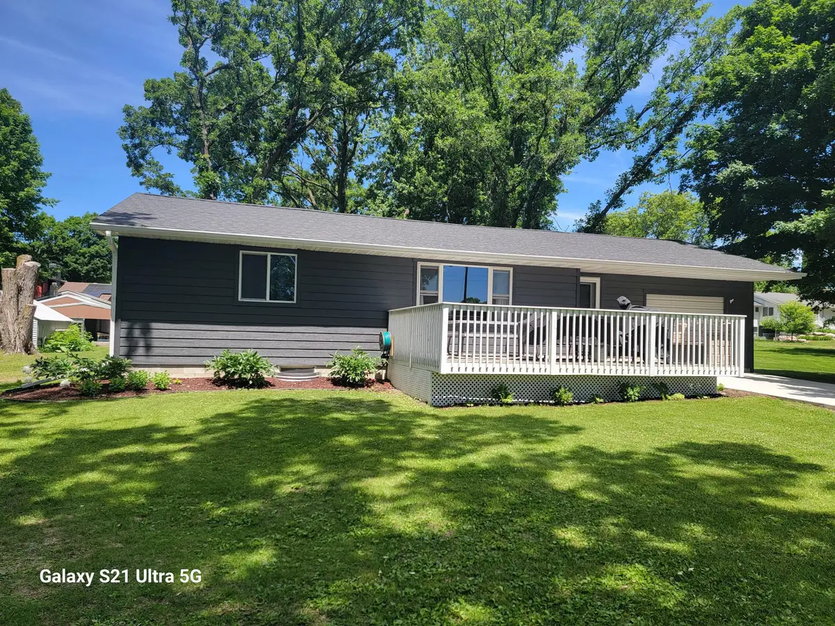 550 7th Street W, Browerville, MN 56438 - #1