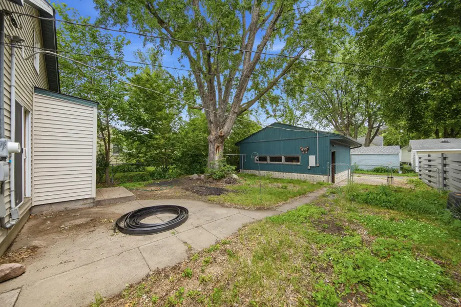 5340 Emerson Avenue N, Brooklyn Center, MN 55430 - #2