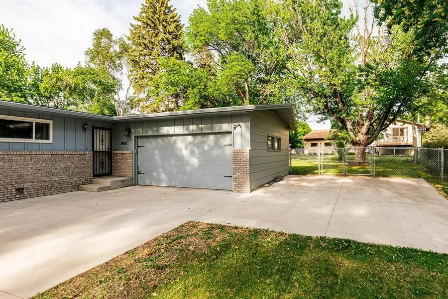 2853 2nd Street N, Fargo, ND 58102 - #3