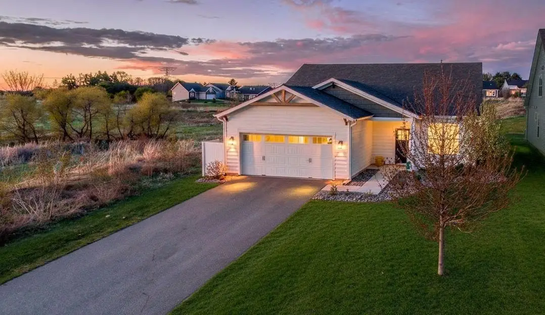 4711 Schilling Court, Woodbury, MN 55129 - #1