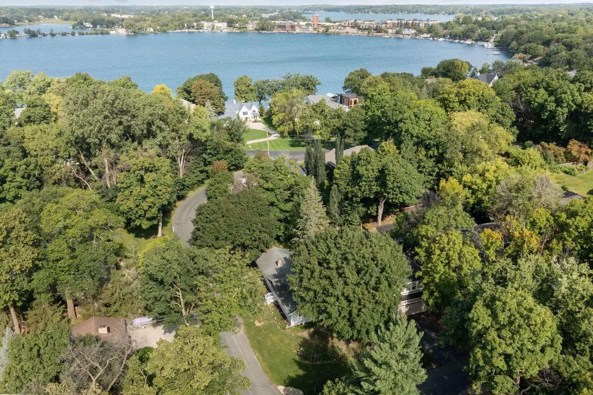 2765 Ethel Avenue, Wayzata, MN 55391 - #1