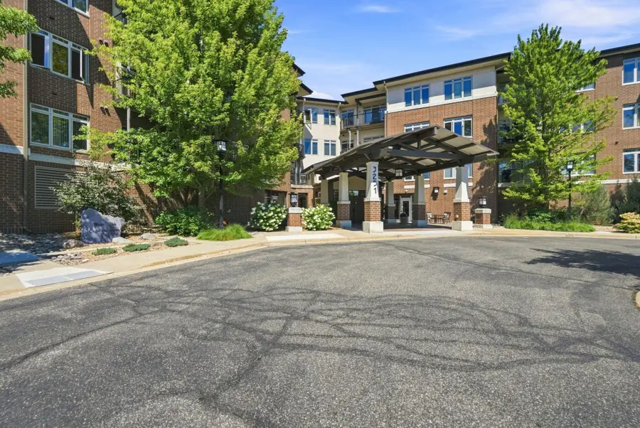 3251 Louisiana Avenue S #317, Saint Louis Park, MN 55426 - #2