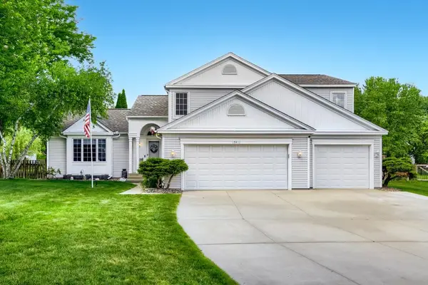 17411 Honeysuckle Court, Lakeville, MN 55044