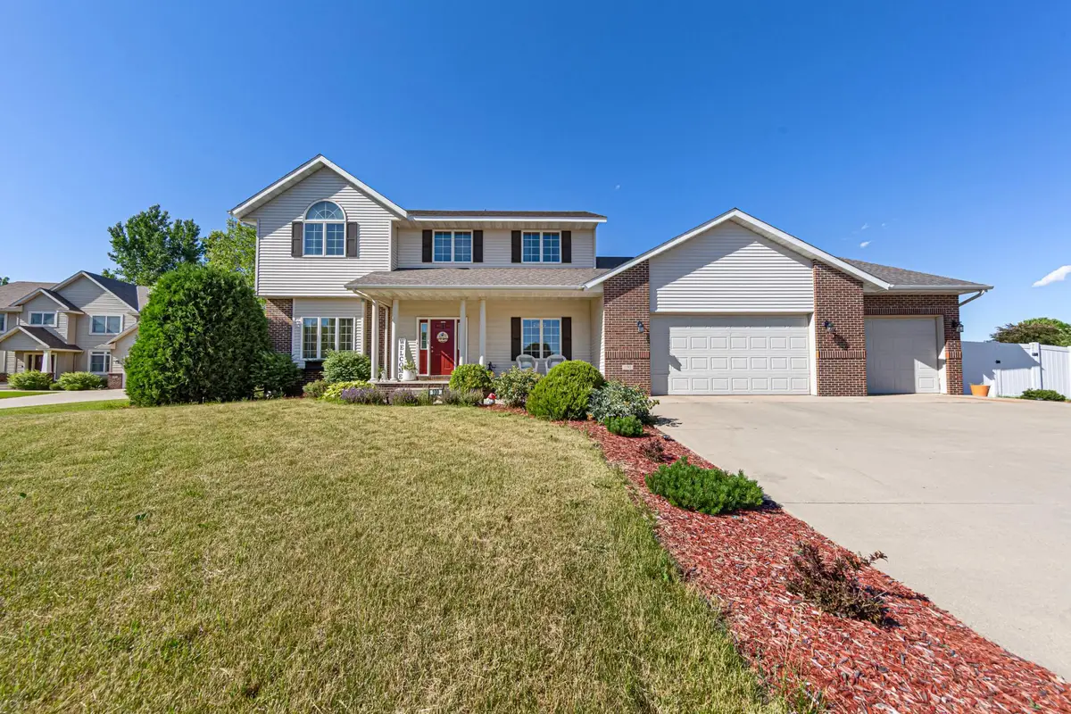 100 Park Place, Mankato, MN 56001 - #1