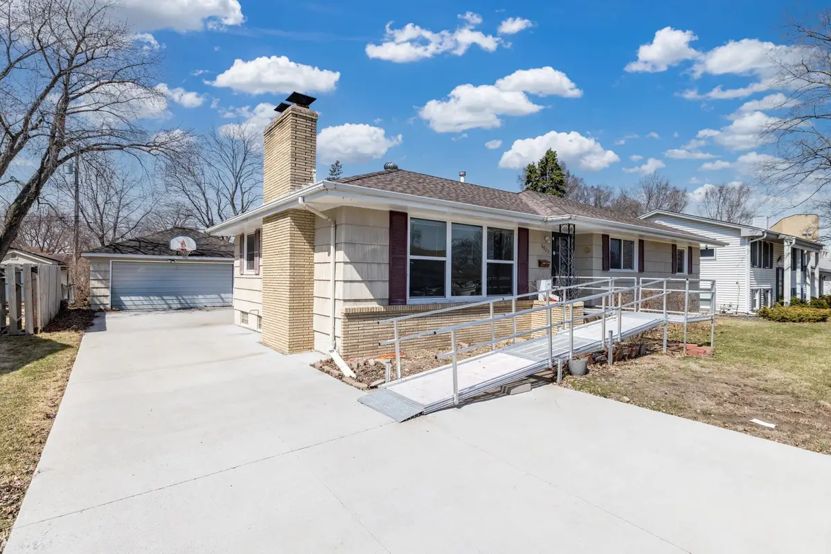 6925 Halifax Avenue N, Brooklyn Center, MN 55429 - #1