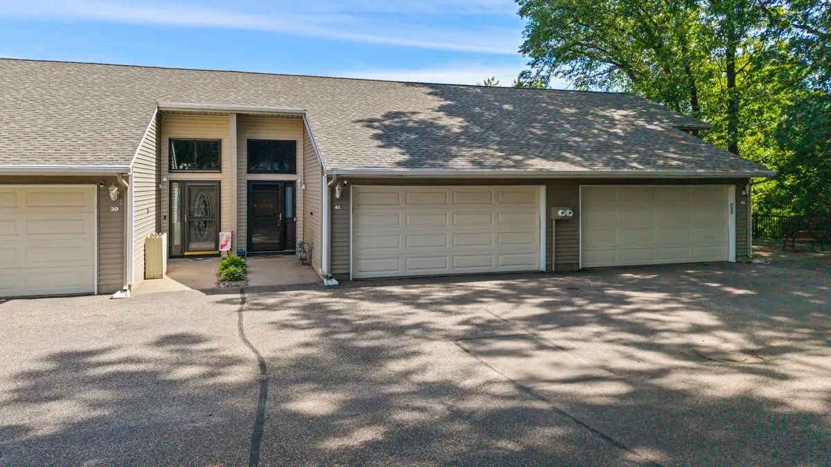 41 Round Lake Trail, Little Canada, MN 55117 - #1
