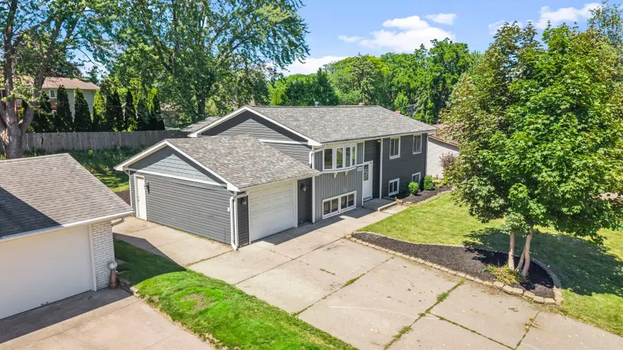 2090 Carnelian Lane, Eagan, MN 55122 - #3