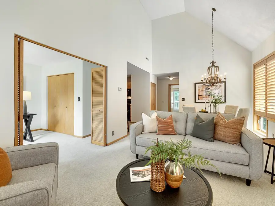 3026 Lake Shore Drive #B, Minneapolis, MN 55416 - #3
